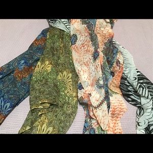 Set of 4 sleeveless shrugs/capes